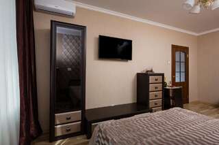 Апарт-отели naDobu Kiev Apart-Hotel Киев Люкс с 1 спальней-8
